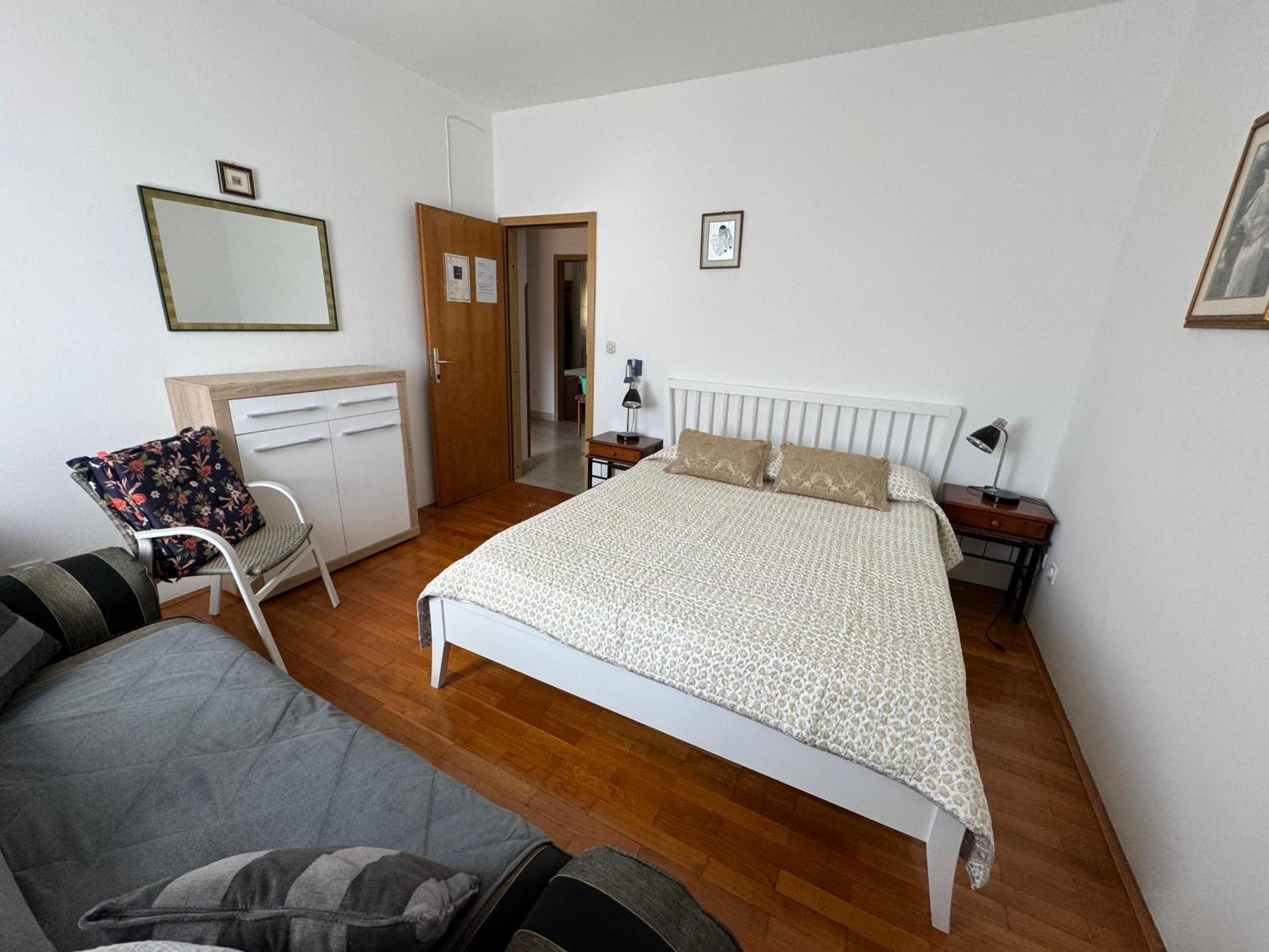 Apartments Duda PUY Rom bilde